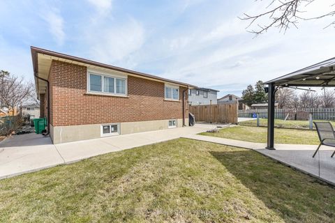 Photo 44 at 7608 Benavon Road, Malton, Mississauga