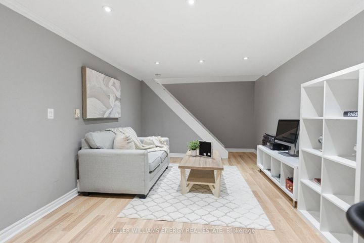 Photo 18 at 12 - 33 Taunton Road E, Centennial, Oshawa