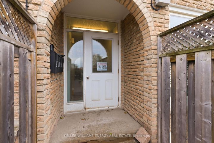 Photo 30 at 12 - 33 Taunton Road E, Centennial, Oshawa