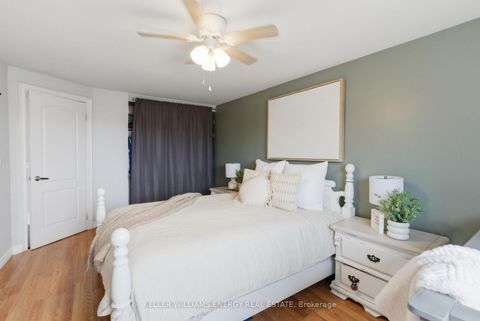 Photo 15 at 12 - 33 Taunton Road E, Centennial, Oshawa