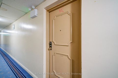 Photo 5 at 804 - 1101 Pharmacy Avenue, Maryvale, Toronto