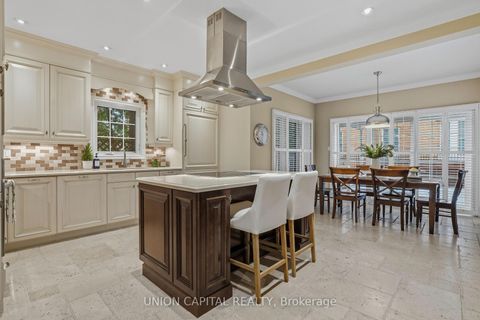 Photo 11 at 110 Regent Street, Mill Pond, Richmond Hill