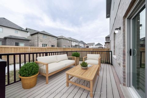 Photo 41 at 22 Thomas Bird Street, Bowmanville, Clarington