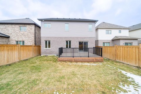 Photo 42 at 22 Thomas Bird Street, Bowmanville, Clarington