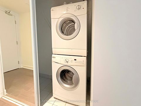 Photo 8 at 1508 - 58 Orchard View Boulevard, Eglinton, Toronto