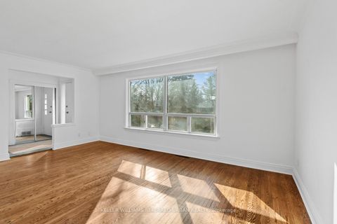 Photo 6 at 202 Park Home Avenue, Willowdale West, Toronto