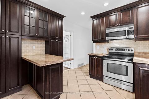 Photo 13 at 202 Park Home Avenue, Willowdale West, Toronto