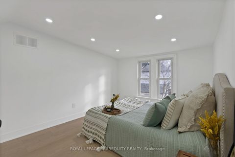 Photo 21 at 40 Leroy Avenue, East York, Toronto