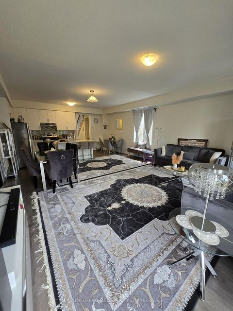 Photo 11 at 296 Okanagan Path, Donevan, Oshawa