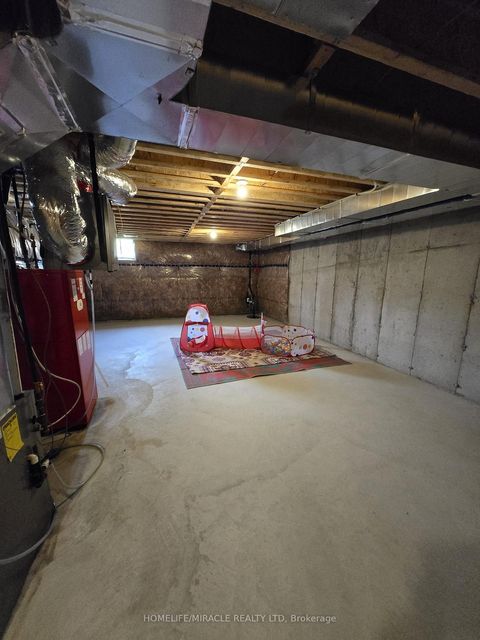 Photo 26 at 296 Okanagan Path, Donevan, Oshawa