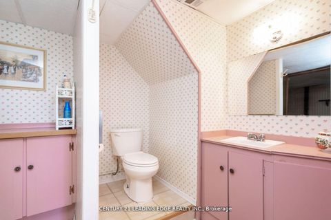 Photo 30 at 529 Carman Court, Donevan, Oshawa