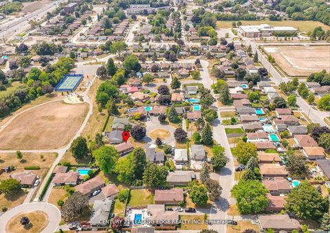 Photo 44 at 529 Carman Court, Donevan, Oshawa