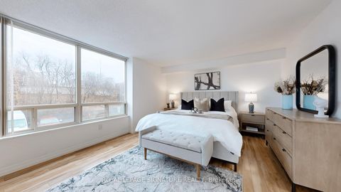 Photo 15 at 212 - 175 Cedar Avenue, Harding, Richmond Hill