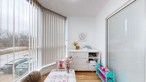 Photo 27 at 212 - 175 Cedar Avenue, Harding, Richmond Hill