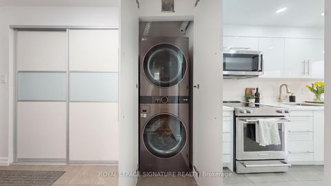 Photo 30 at 212 - 175 Cedar Avenue, Harding, Richmond Hill