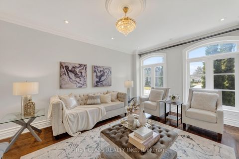 Photo 5 at 1031A Lillian Street, Willowdale East, Toronto