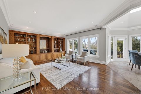 Photo 11 at 1031A Lillian Street, Willowdale East, Toronto