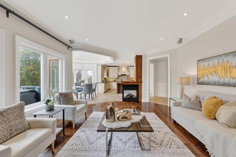 Photo 12 at 1031A Lillian Street, Willowdale East, Toronto