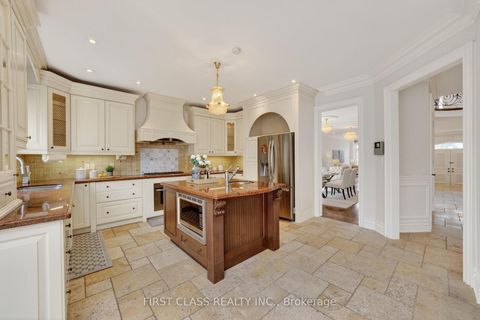 Photo 16 at 1031A Lillian Street, Willowdale East, Toronto