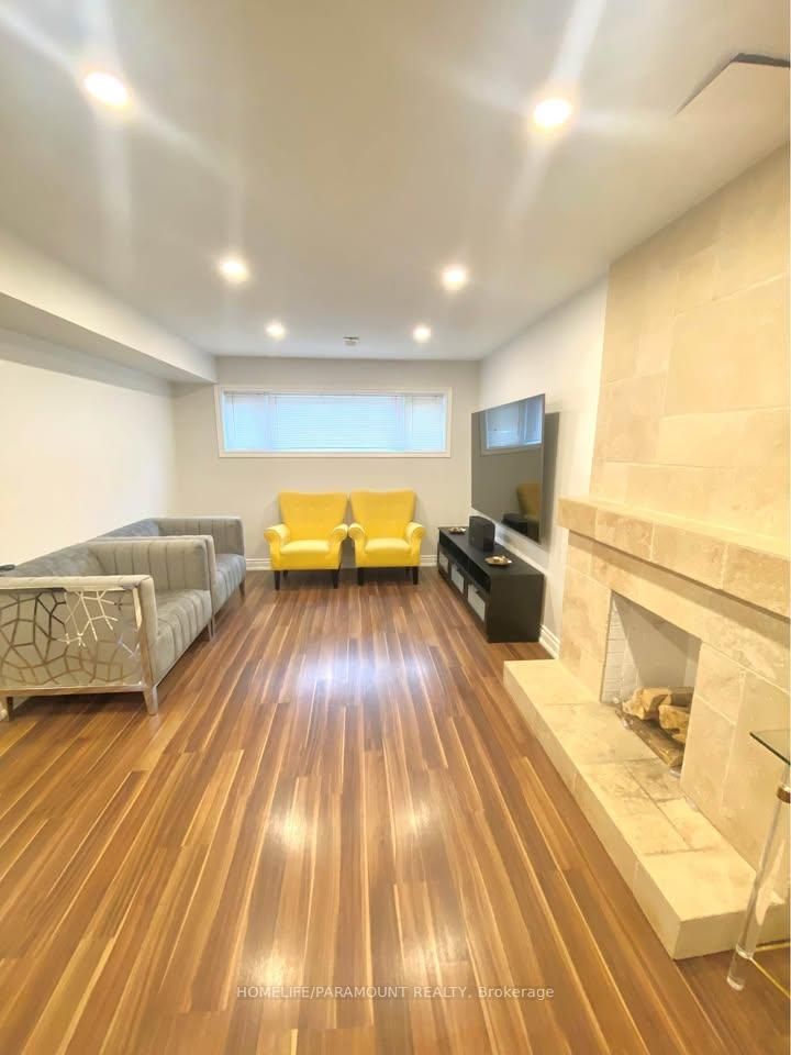 Photo 18 at 411 Bronte Road, WO West, Oakville