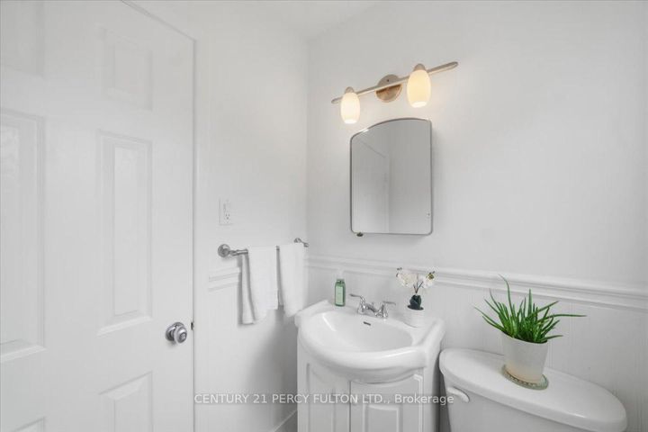 Photo 10 at 16 By-Pass Court, Sullivan, Toronto