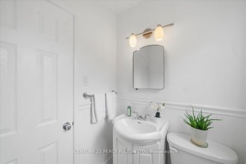 Photo 10 at 16 By-Pass Court, Sullivan, Toronto