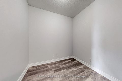 Photo 17 at 1111 - 38 Cedarland Drive, Unionville, Markham