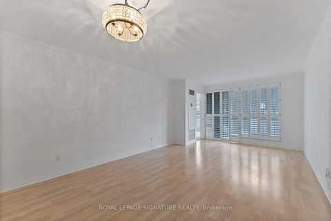 Photo 13 at 206 - 18 Hollywood Avenue, Willowdale East, Toronto