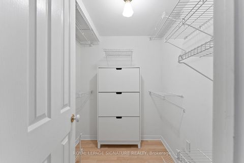 Photo 18 at 206 - 18 Hollywood Avenue, Willowdale East, Toronto