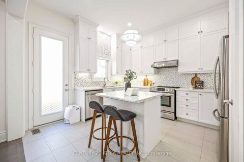 Photo 8 at 109 Vantage Loop, Woodland Hill, Newmarket