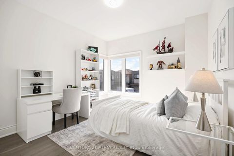 Photo 29 at 109 Vantage Loop, Woodland Hill, Newmarket