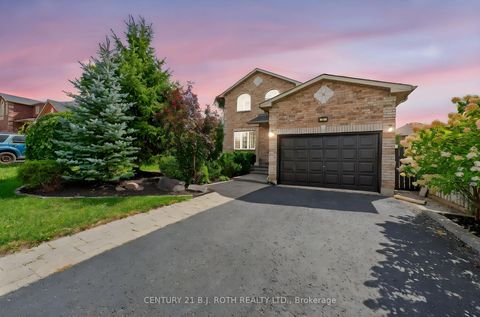 Photo 1 at 5 Claire Drive, Painswick South, Barrie