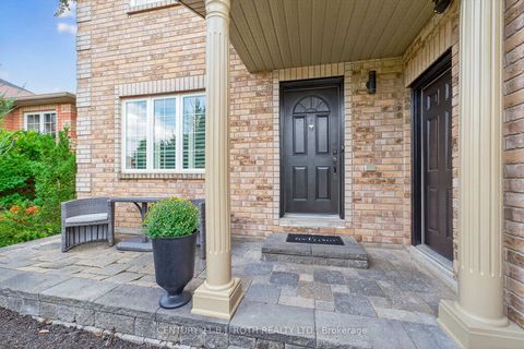 Photo 3 at 5 Claire Drive, Painswick South, Barrie