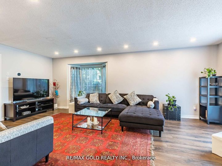 Photo 13 at 107 Clover Bloom Road, Wellington, Brampton