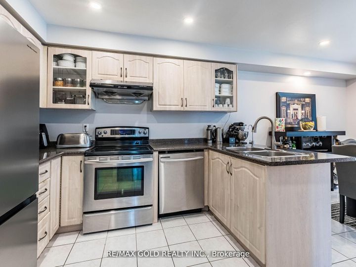 Photo 20 at 107 Clover Bloom Road, Wellington, Brampton