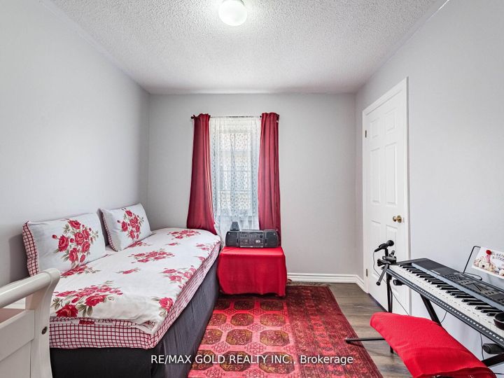 Photo 31 at 107 Clover Bloom Road, Wellington, Brampton