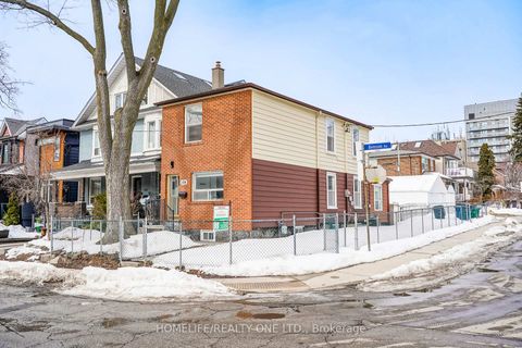Photo 2 at 104 Benson Avenue, Wychwood, Toronto