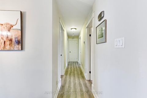 Photo 14 at 15 Blackburn Avenue, Nottawa, Clearview