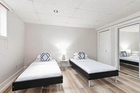 Photo 35 at 15 Blackburn Avenue, Nottawa, Clearview