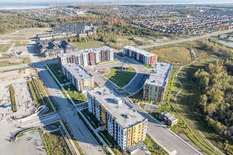 Photo 37 at 102 - 8 Culinary Lane, Rural Barrie Southeast, Barrie