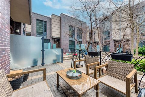 Photo 22 at 21 - 19 Valhalla Inn Road, City Centre West, Toronto