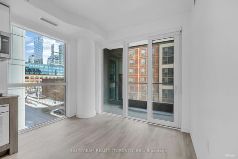 Photo 13 at 337 - 60 Princess Street, Waterfront Communities C8, Toronto