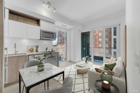 Photo 14 at 337 - 60 Princess Street, Waterfront Communities C8, Toronto