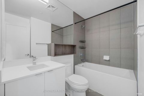 Photo 16 at 337 - 60 Princess Street, Waterfront Communities C8, Toronto