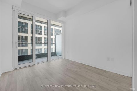 Photo 17 at 337 - 60 Princess Street, Waterfront Communities C8, Toronto