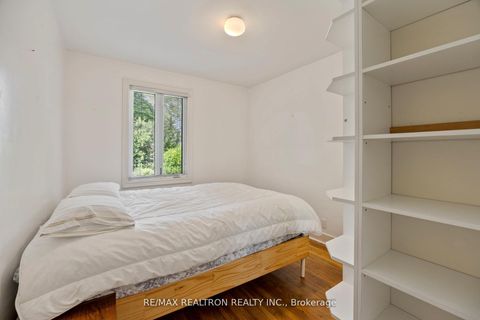 Photo 6 at 598 Coldstream Avenue, Lawrence, Toronto