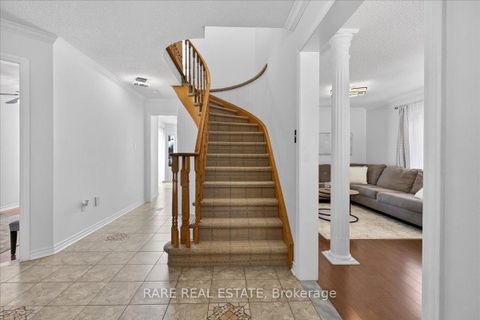 Photo 3 at 28 Hawkins Drive, Ardagh, Barrie