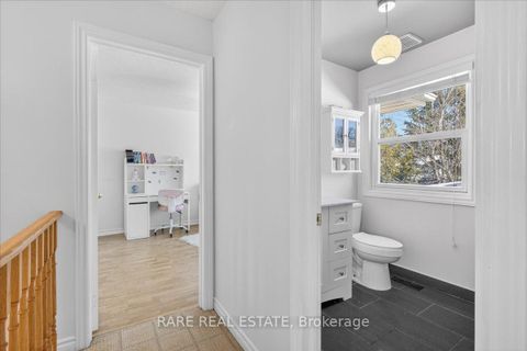 Photo 22 at 28 Hawkins Drive, Ardagh, Barrie