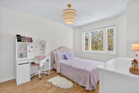 Photo 23 at 28 Hawkins Drive, Ardagh, Barrie