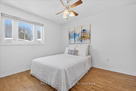 Photo 26 at 28 Hawkins Drive, Ardagh, Barrie